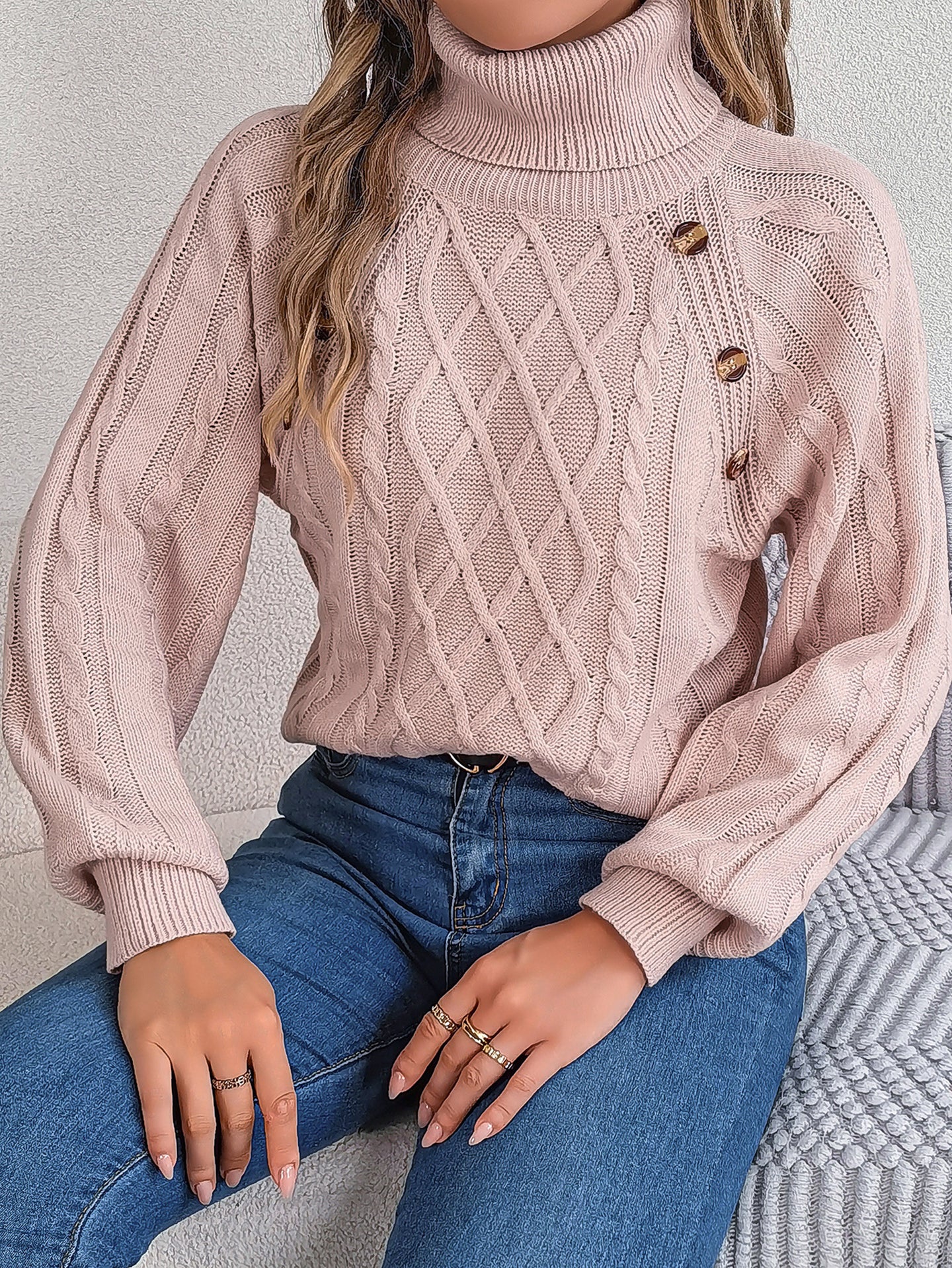 Women Cable Knit Turtle Neck Pullover Sweater
