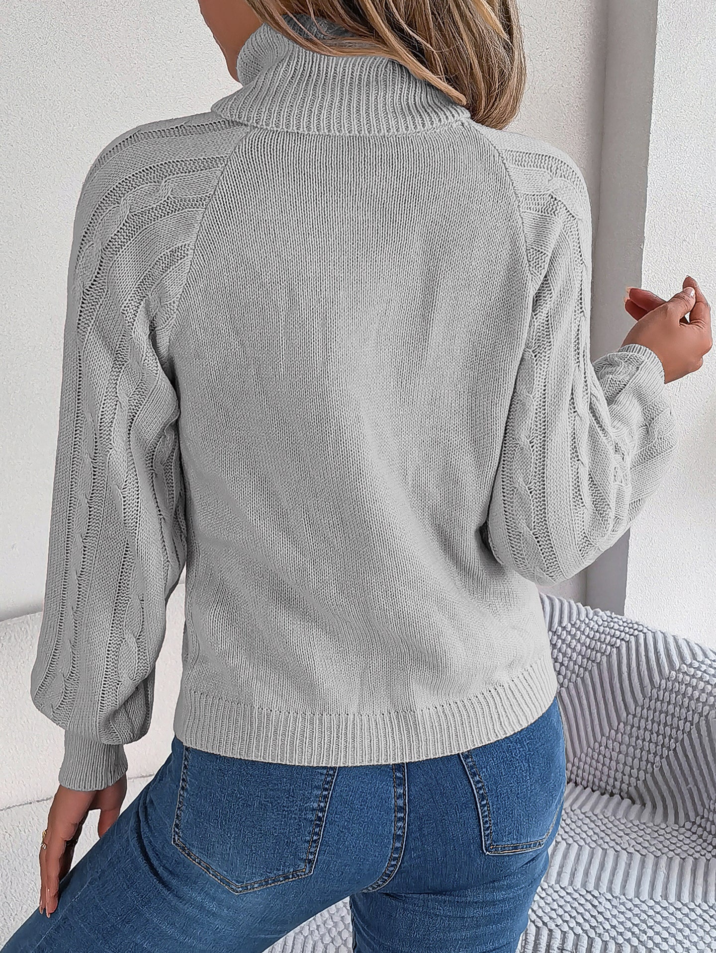 Women Cable Knit Turtle Neck Pullover Sweater
