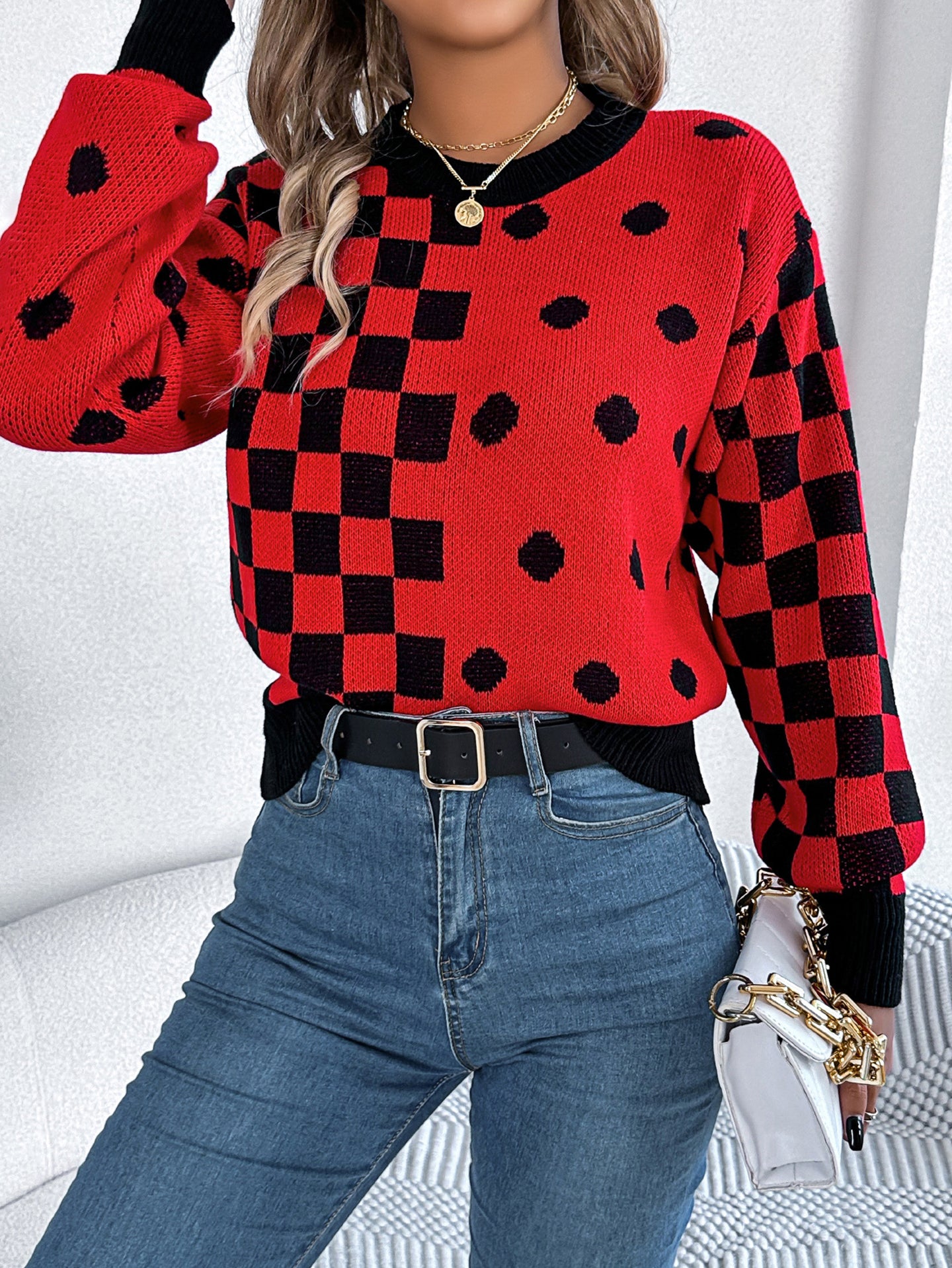 Women Colourblocked Pullover Sweater