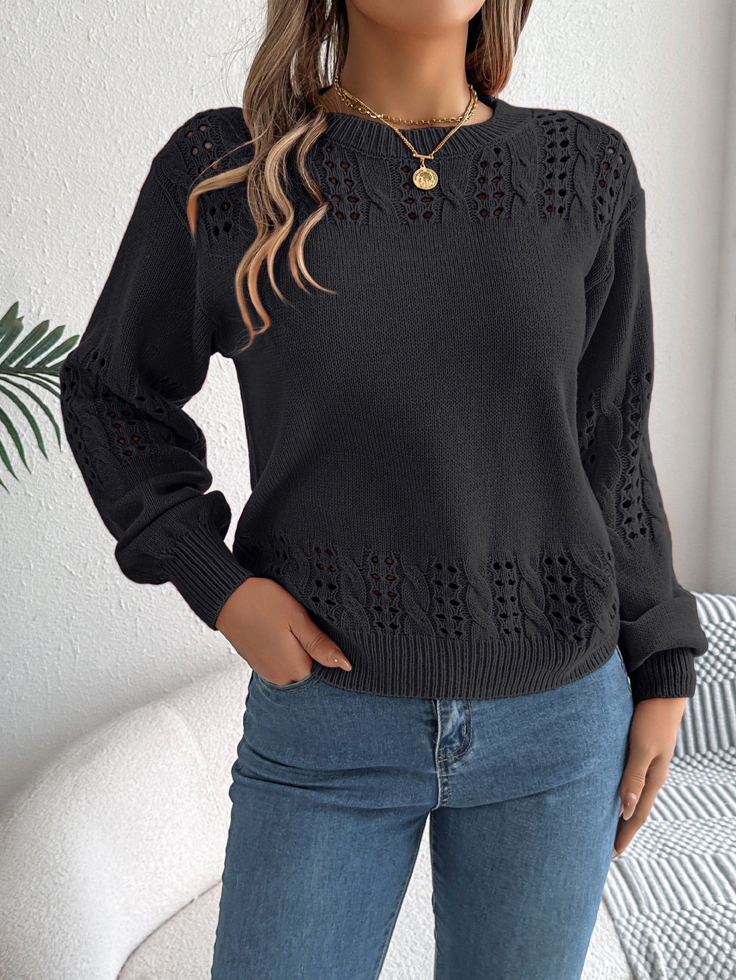 Women Round Neck Pullover Sweater