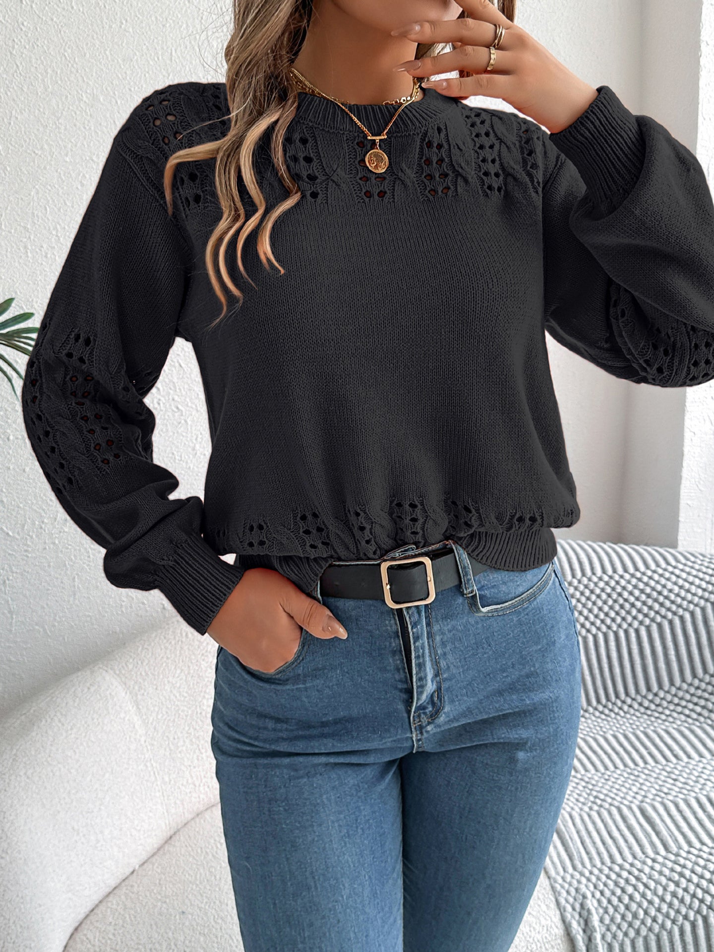 Women Round Neck Pullover Sweater