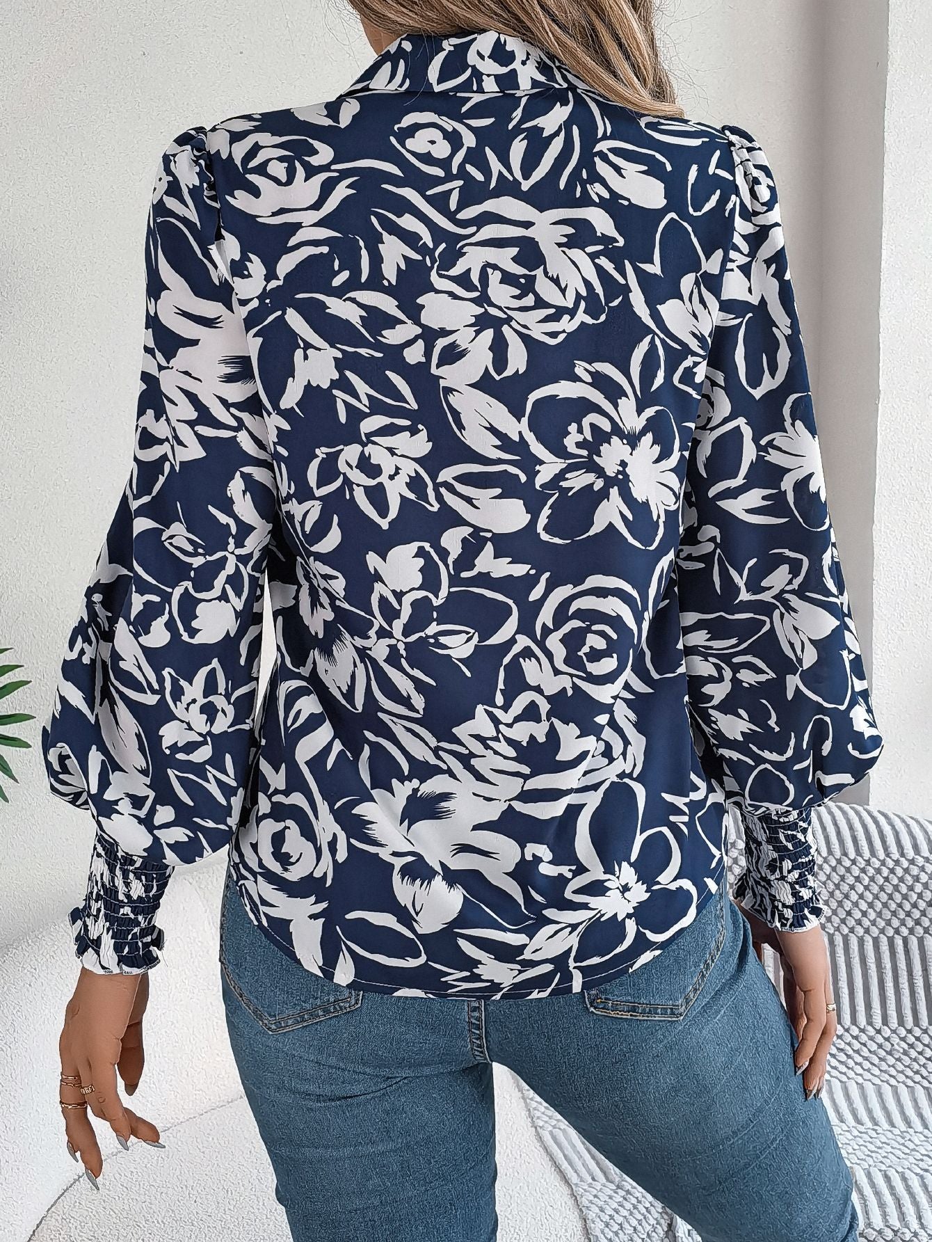 Women Floral Printed Shirt Collar Top