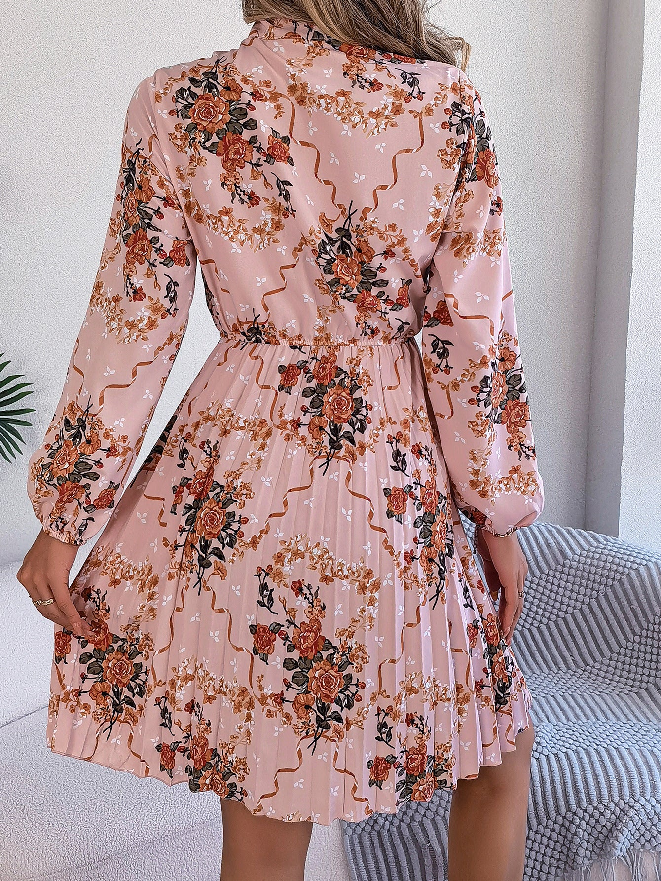 Polyester Floral Printed Puff Sleeve Floral Fit and Flare Dress