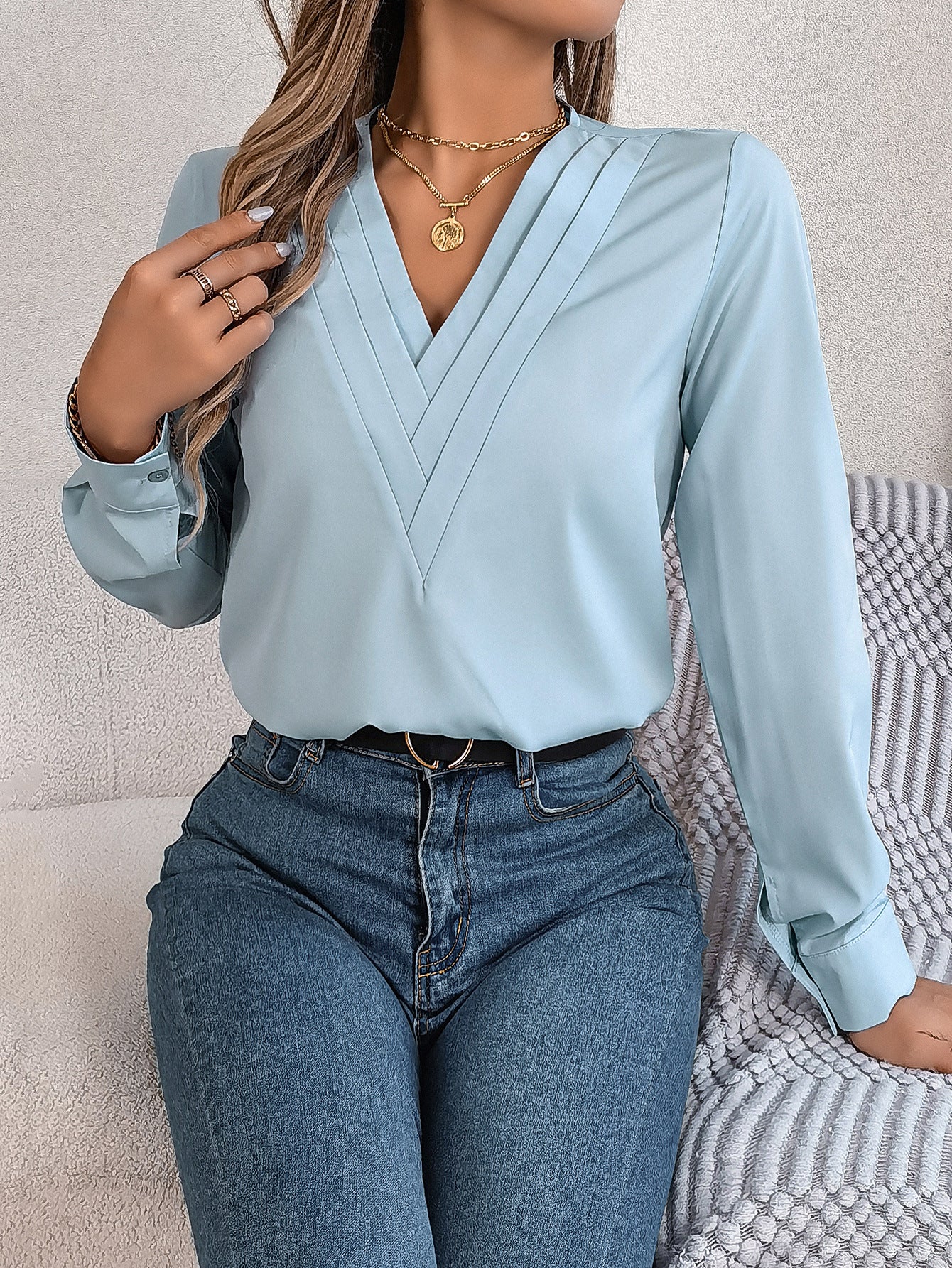 Women Solid V-Neck Top