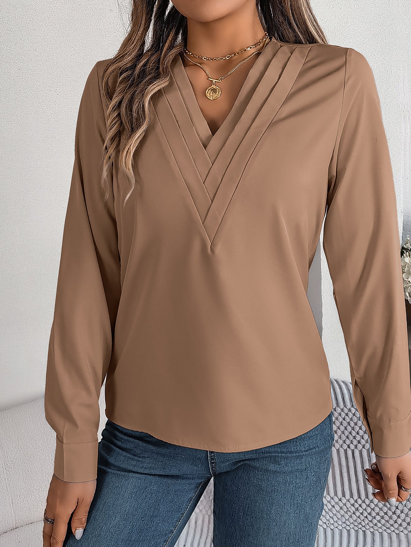 Women Solid V-Neck Top