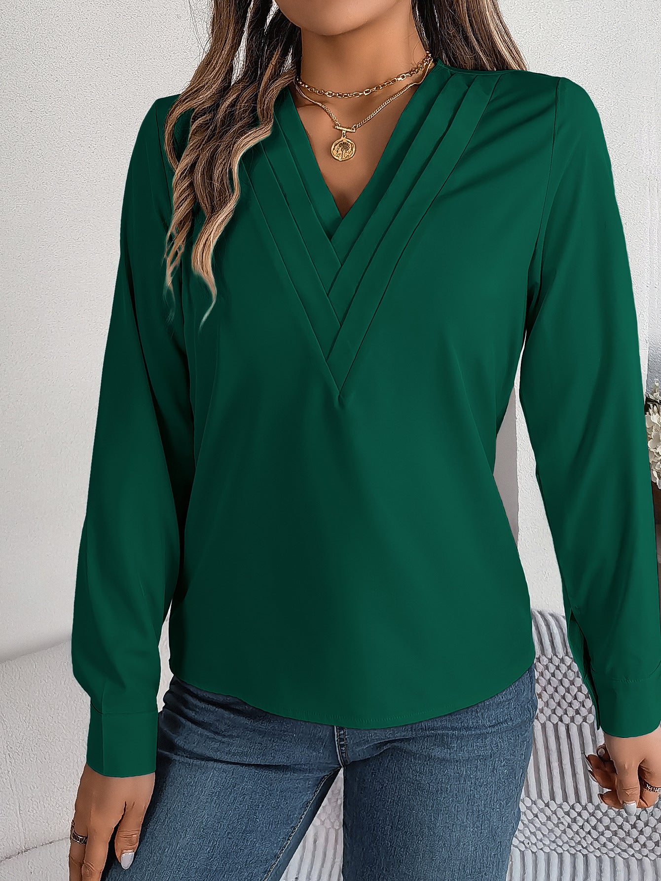 Women Solid V-Neck Top