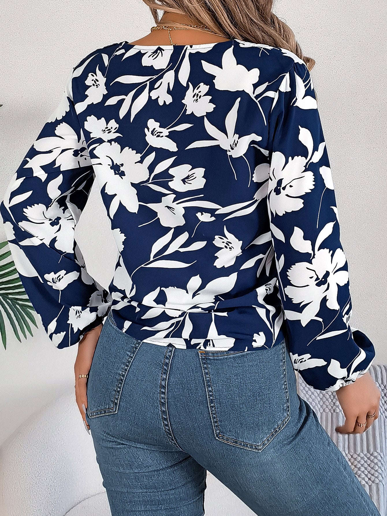 Women Floral V-Neck Shirt Collar Top