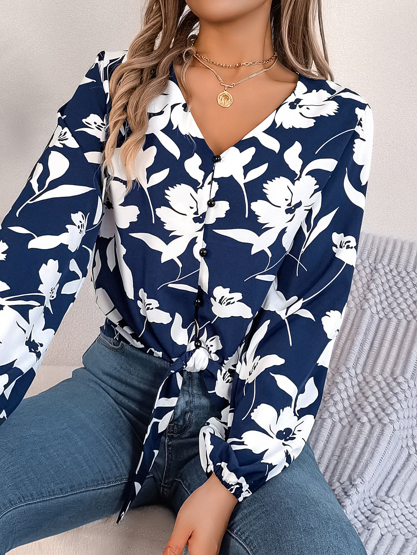 Women Floral V-Neck Shirt Collar Top