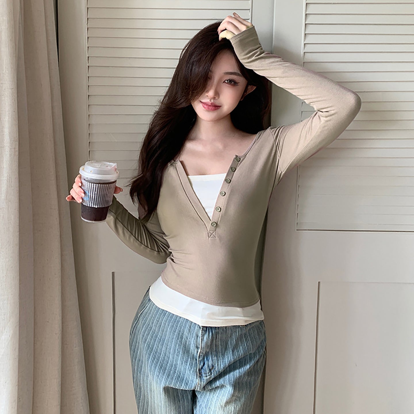 Women Solid V-Neck Top