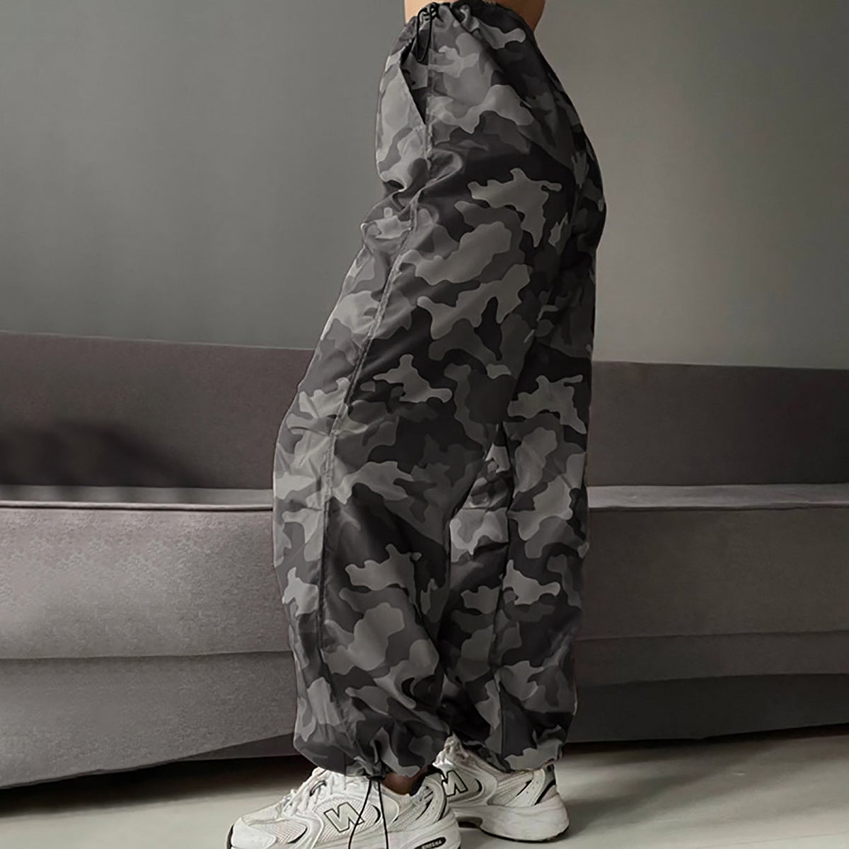 Women Camouflage Loose Fit Parachute Trousers