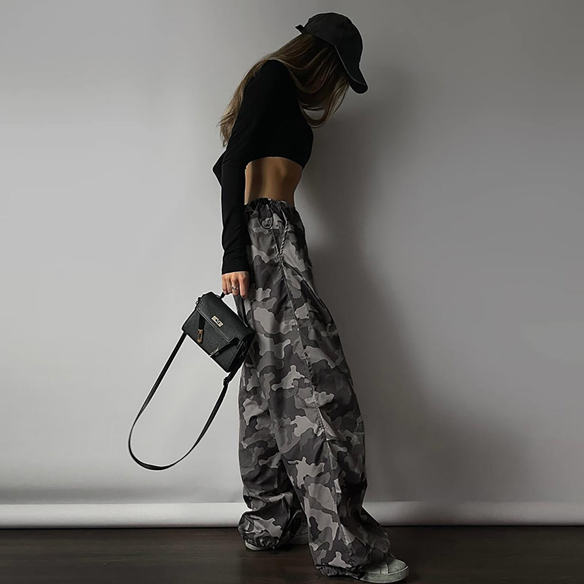Women Camouflage Loose Fit Parachute Trousers