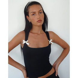 scoop shoulder straps fitted top