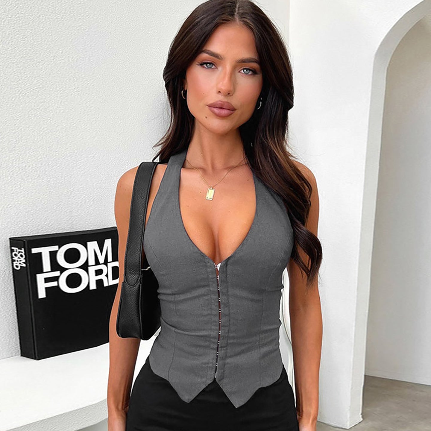 StyleCast Women Solid Plunge Neck Top