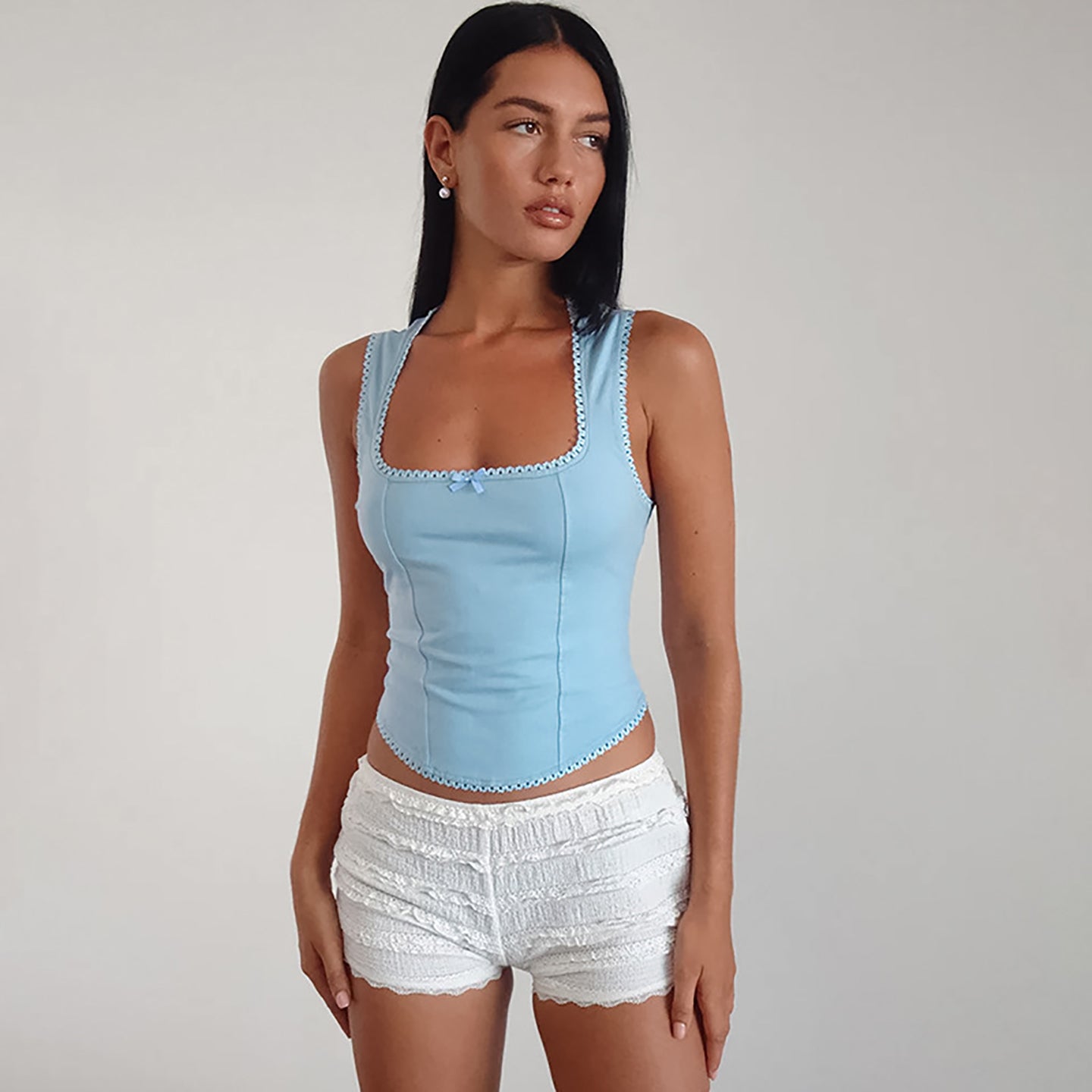 Women Solid Scoop Neck Top
