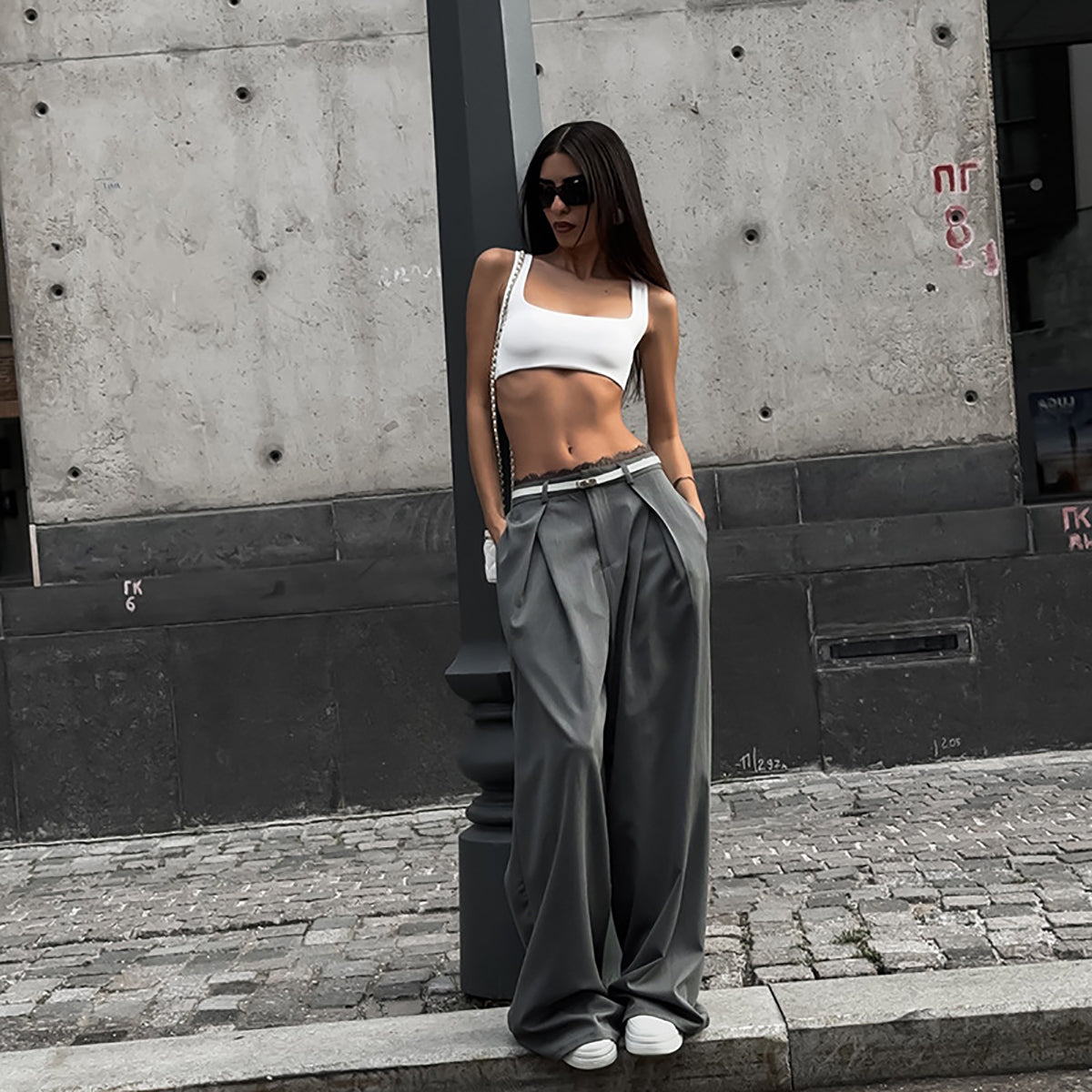 Women Loose Fit Easy Wash Pleated Trousers