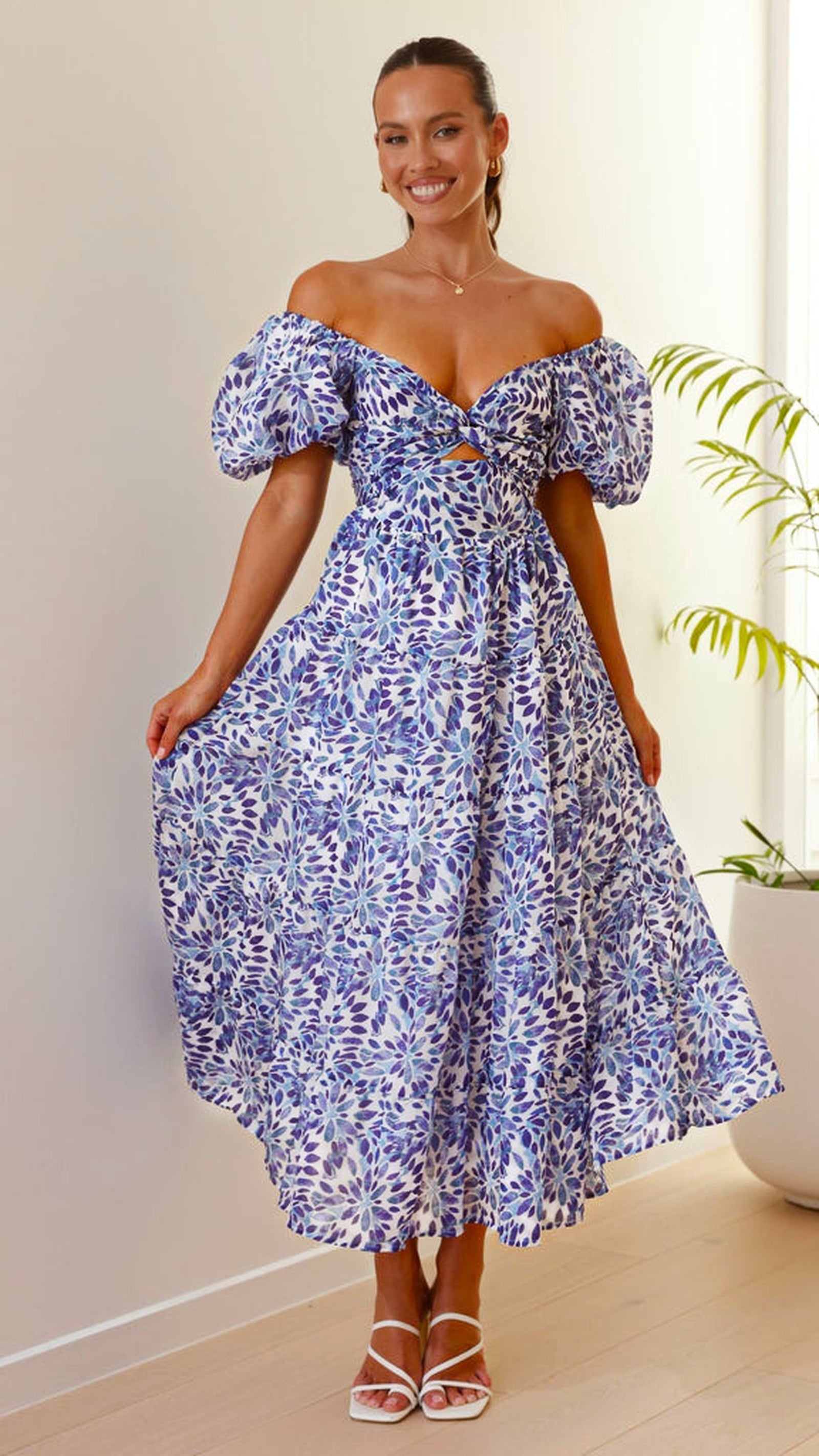 Floral Printed Fit n Flare Maxi Dress