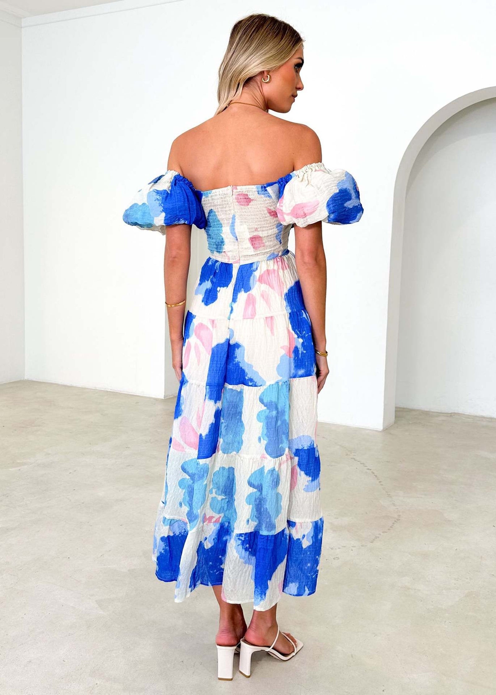 Floral Printed Cut-Outs Detail Maxi Dress