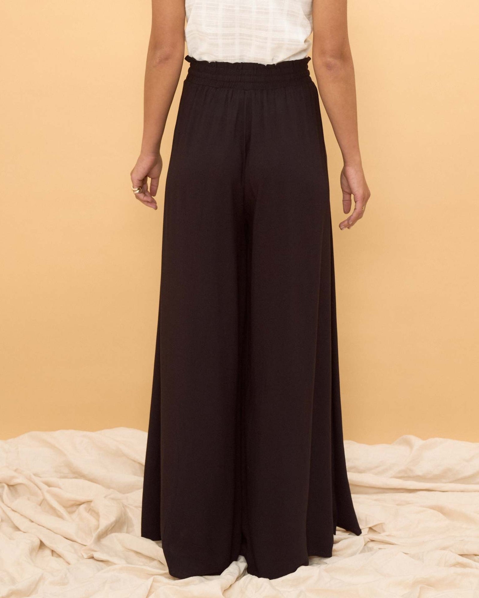 Women Loose Fit Easy Wash Pleated Wide Leg Trousers