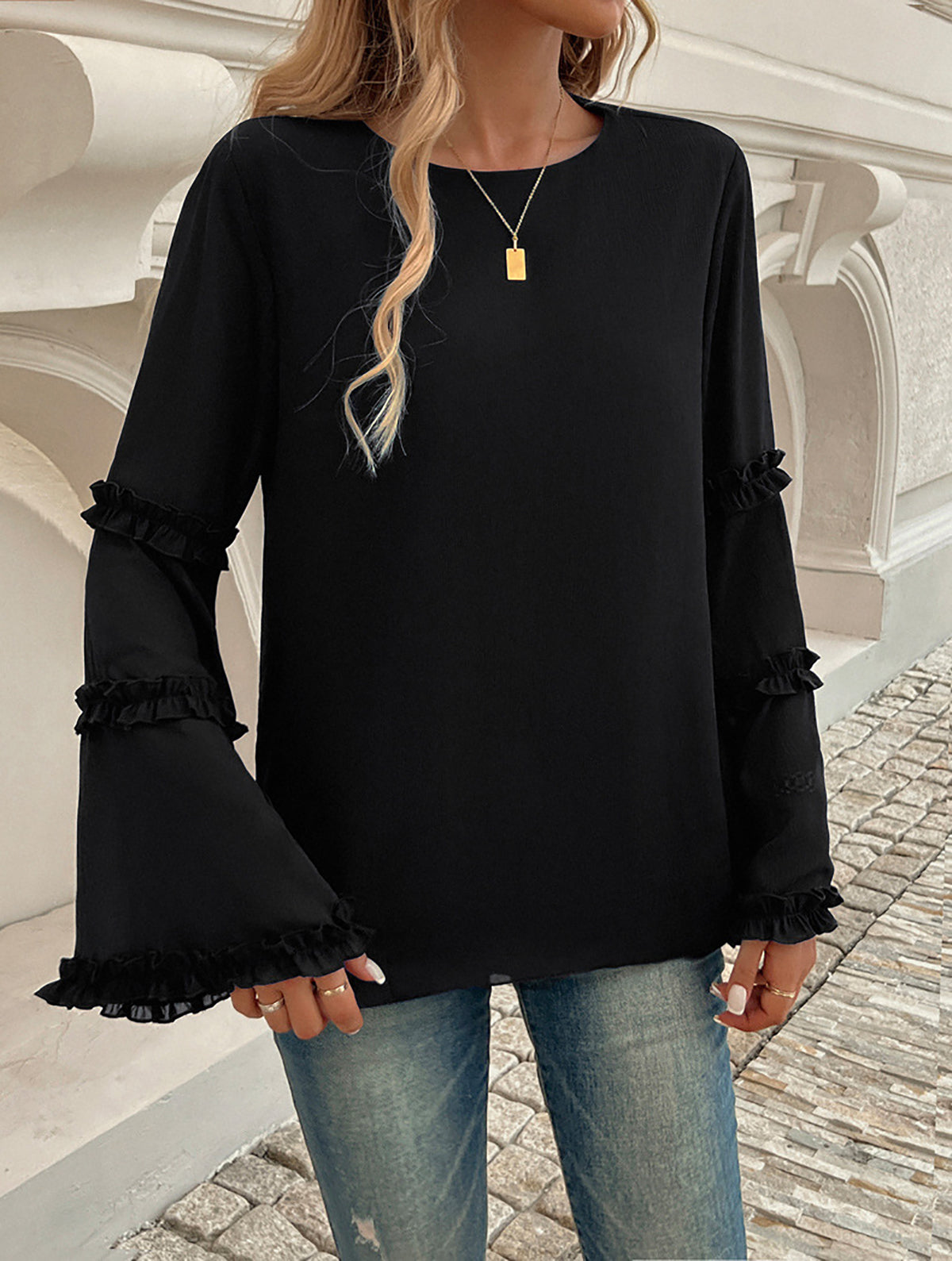 Women Solid Round Neck Top