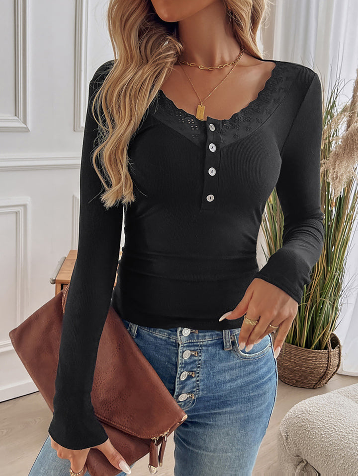 Women Solid Scoop Neck Top