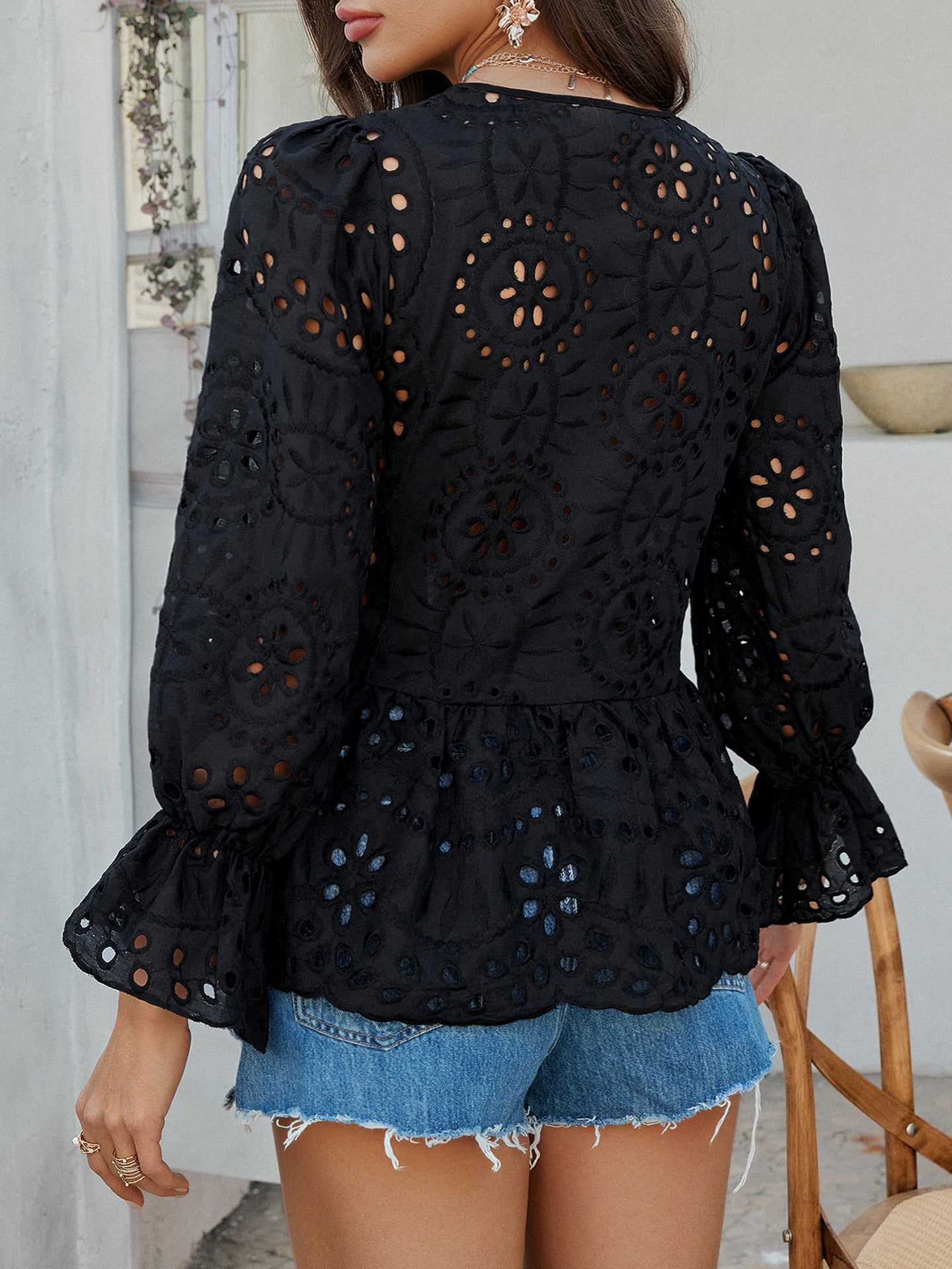 Women Solid Peplum Regular Top