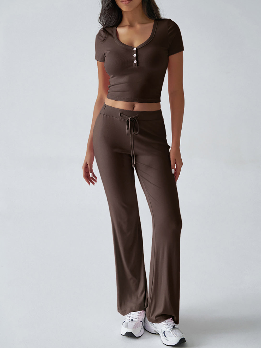 Short Sleeves Tops And Trousers