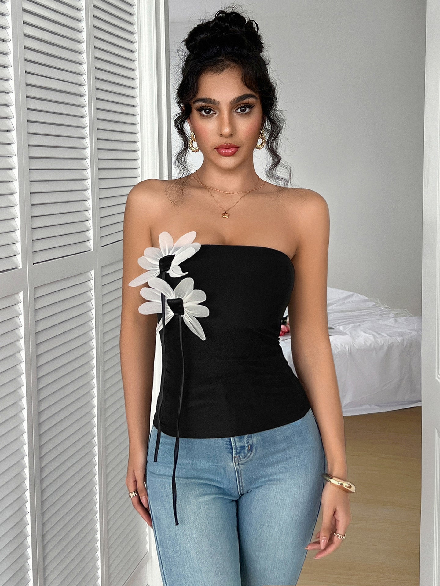Women Self Design Floral Tube Top