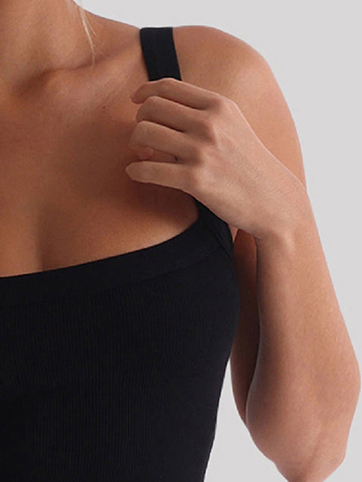 Women Shoulder Straps Tank Crop Top