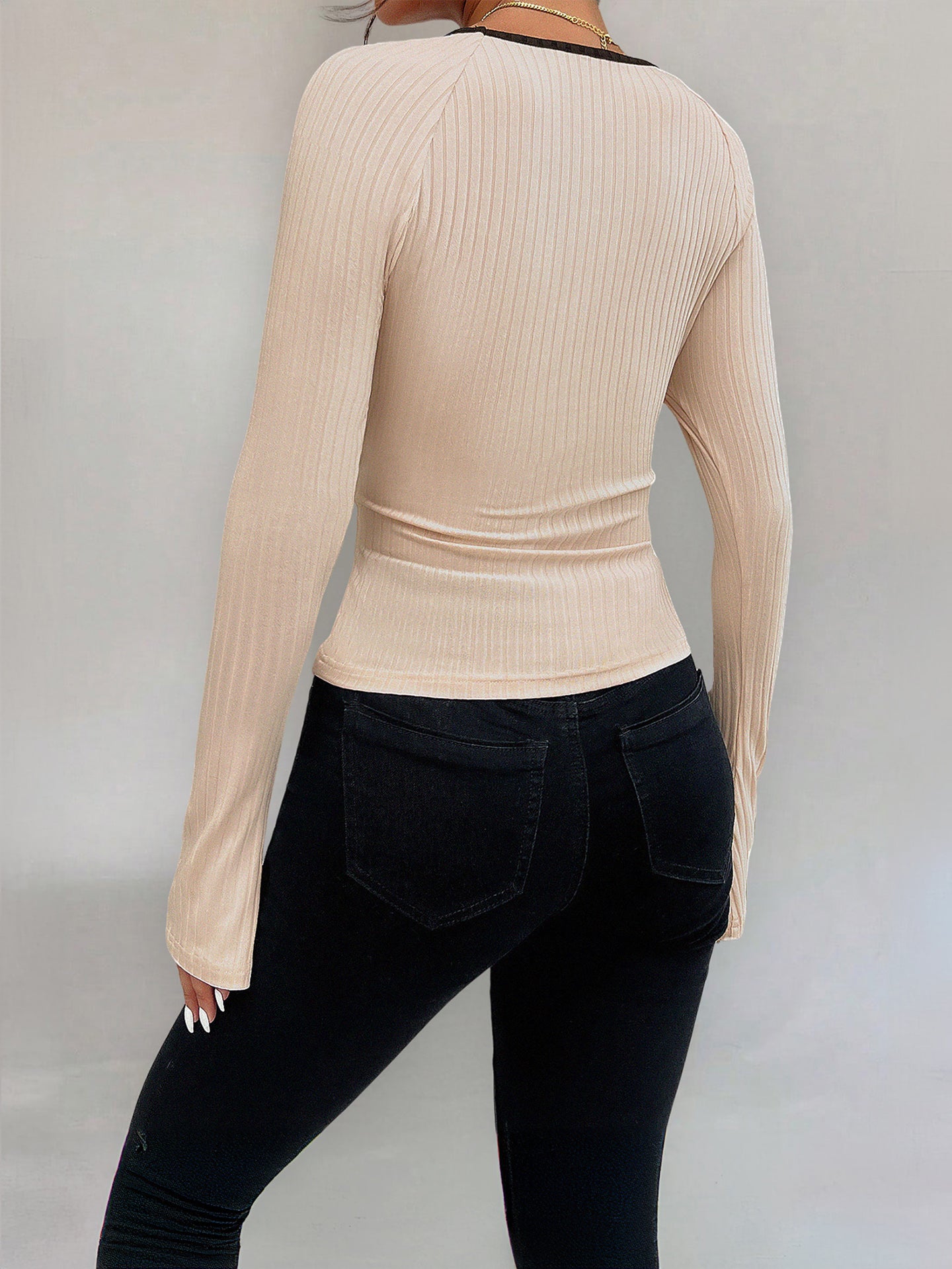 Women V-Neck Fitted Regular Top