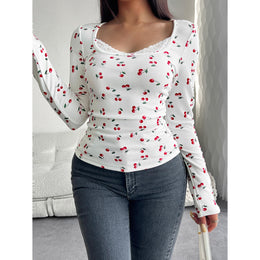 Women Graphic Printed Square Neck Fitted Top
