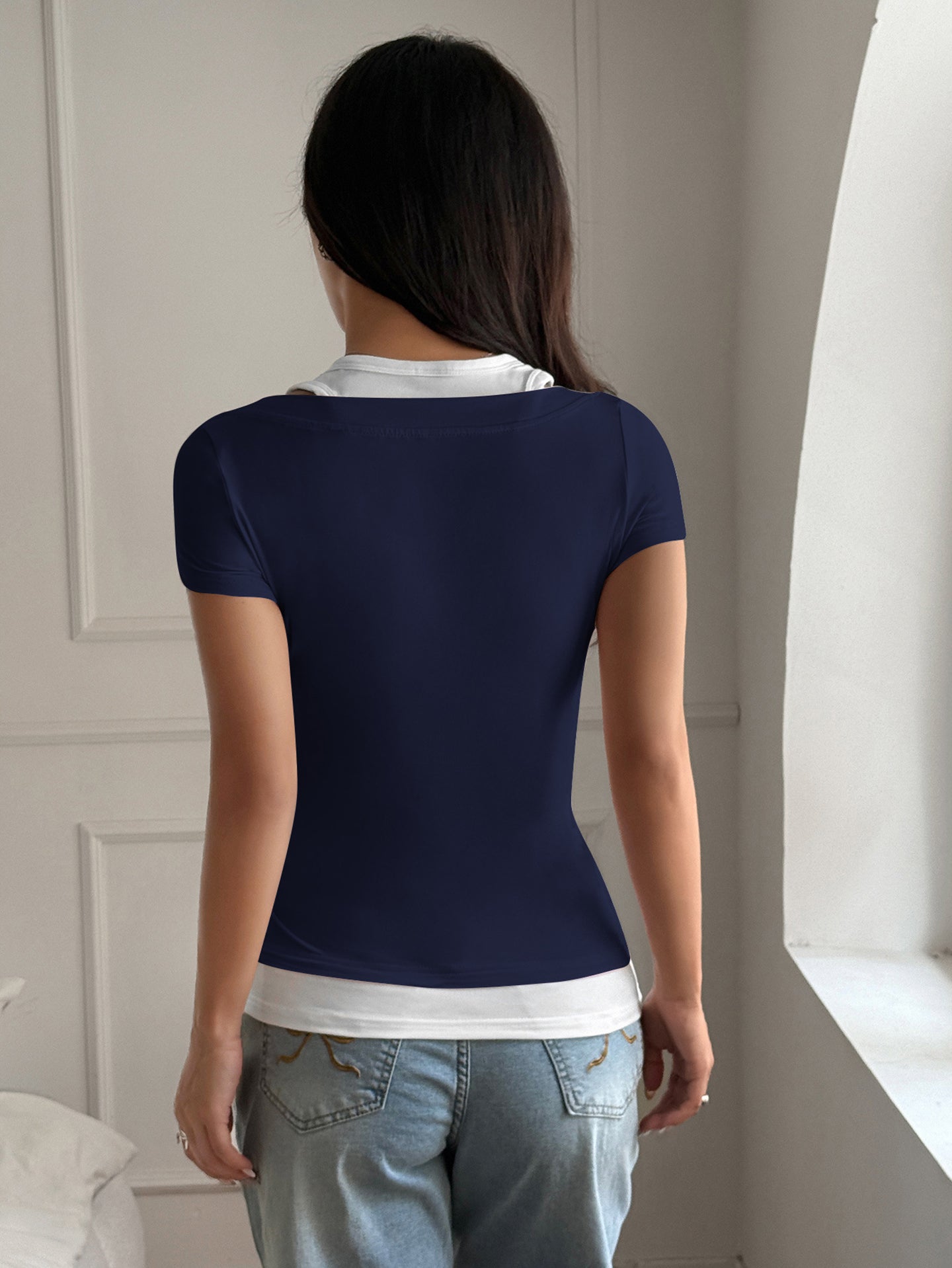 Women Scoop Neck Short Sleeves Top