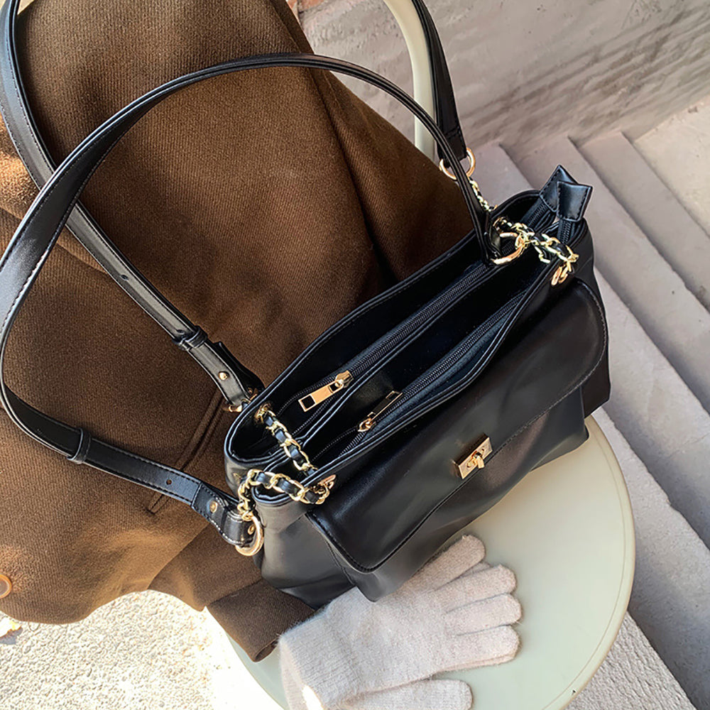 Structured Handheld Bag with Quilted