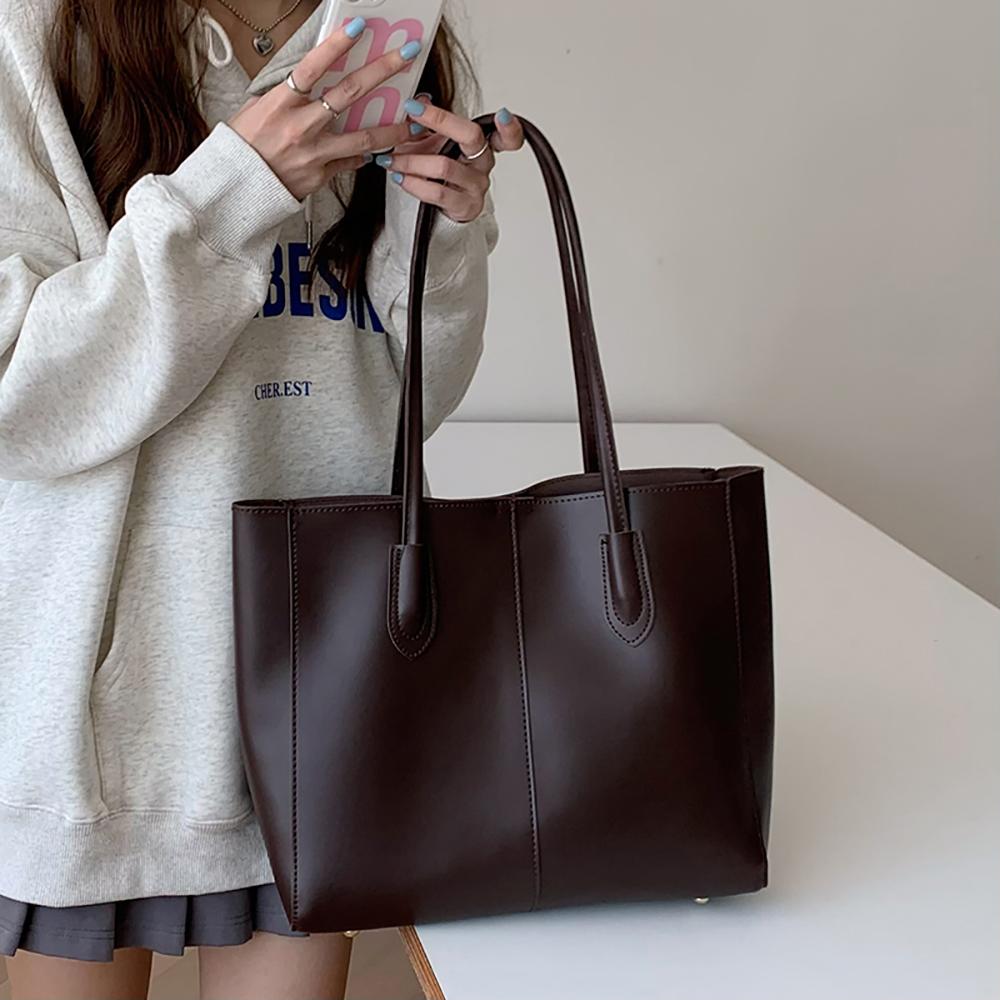 Bucket Shoulder Bag with Tasselled