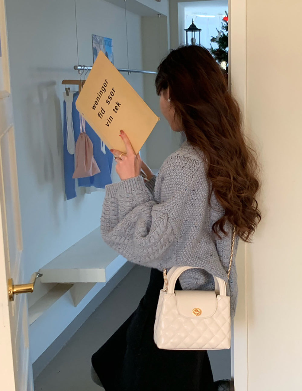 Swagger Sling Bag
