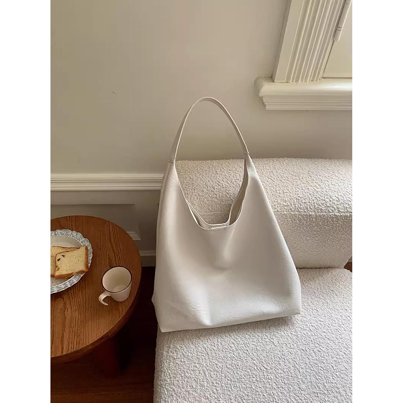 Bucket Shoulder Bag