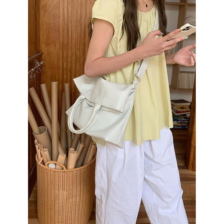 Oversized Structured Handheld Bag
