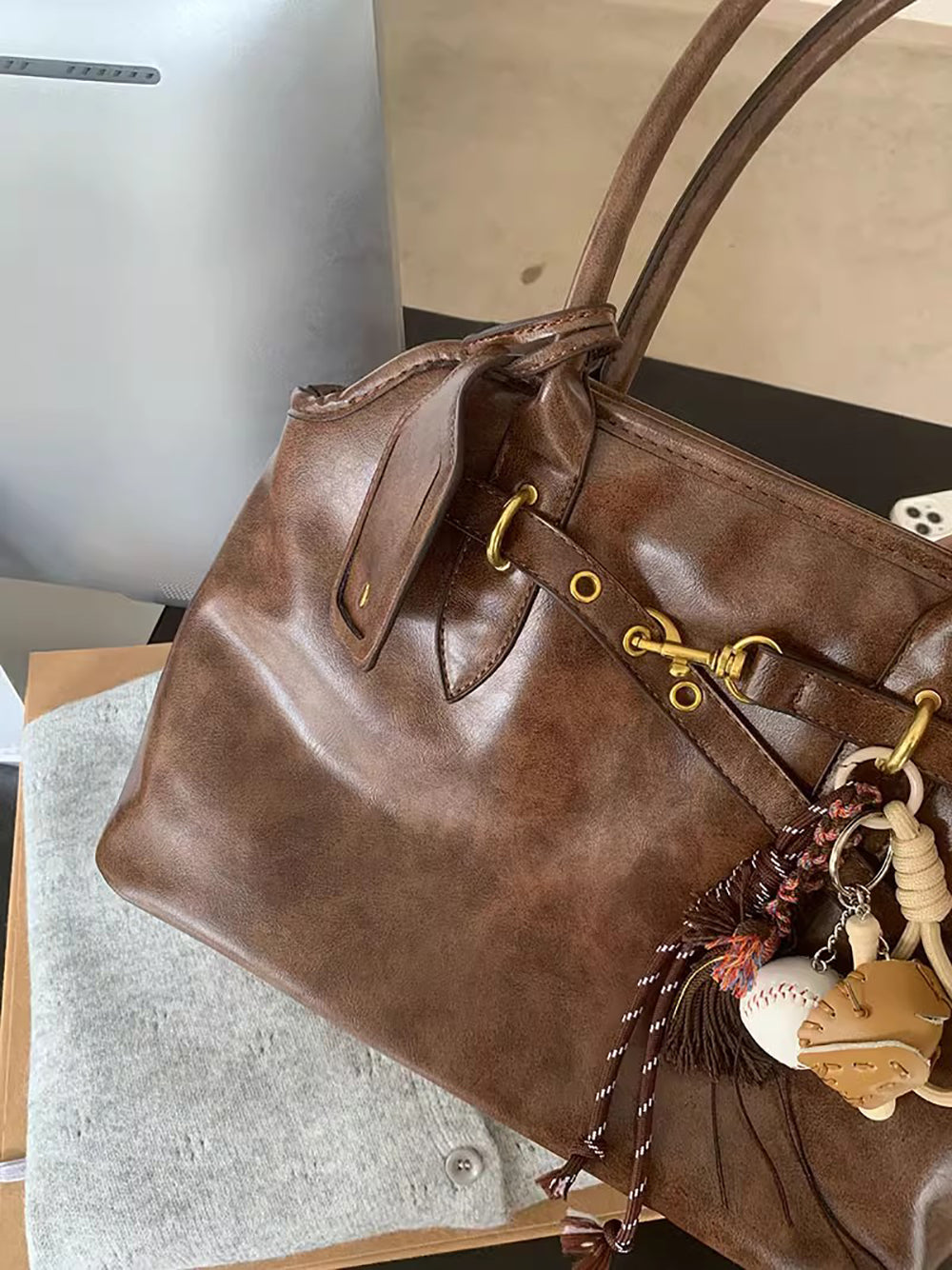 PU Swagger Sling Bag