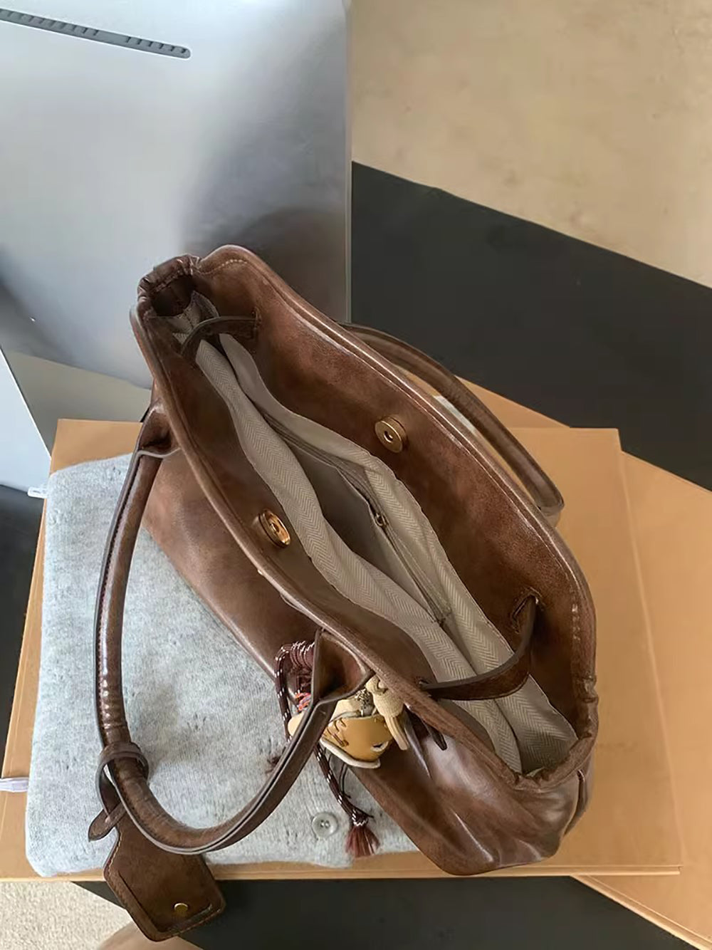 PU Swagger Sling Bag