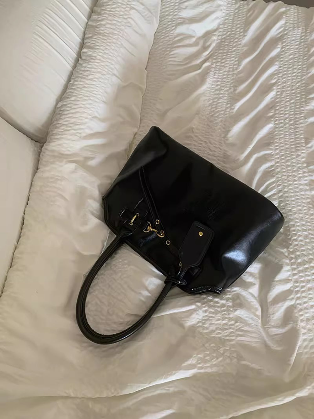PU Swagger Sling Bag