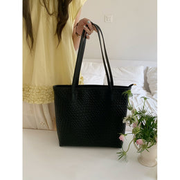 Textured PU Bucket Shoulder Bag