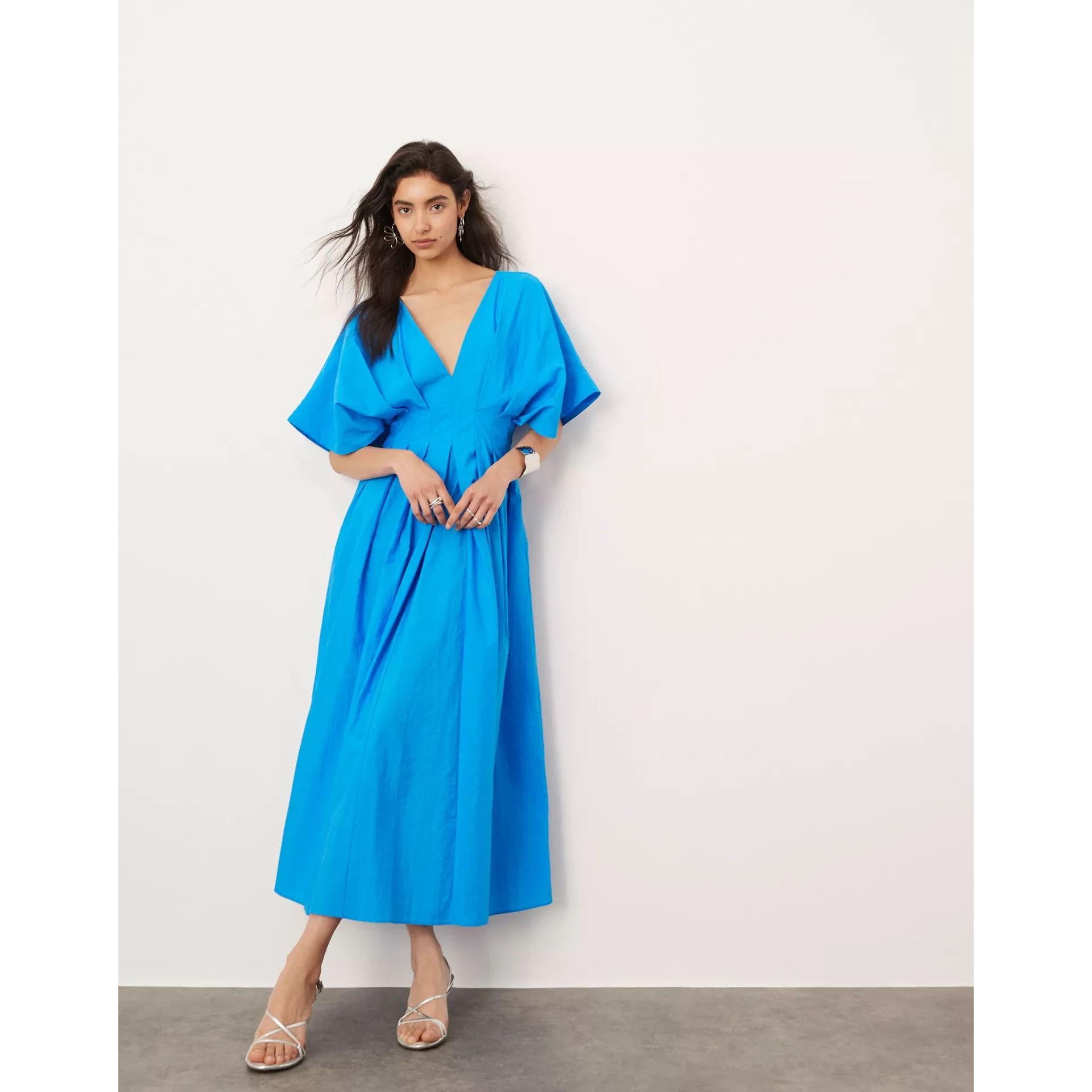 V-Neck Fit & Flare Maxi Dress