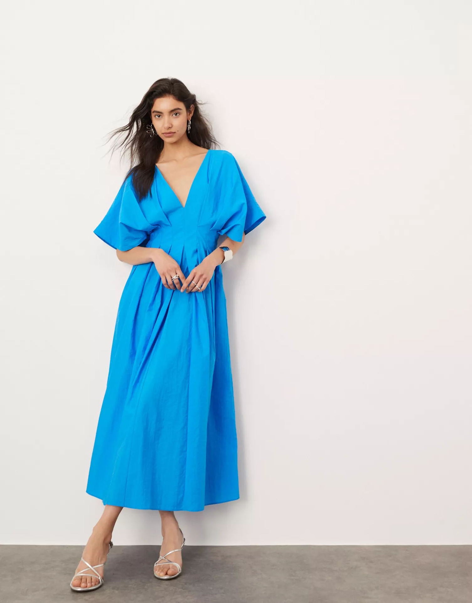 V-Neck Fit & Flare Maxi Dress