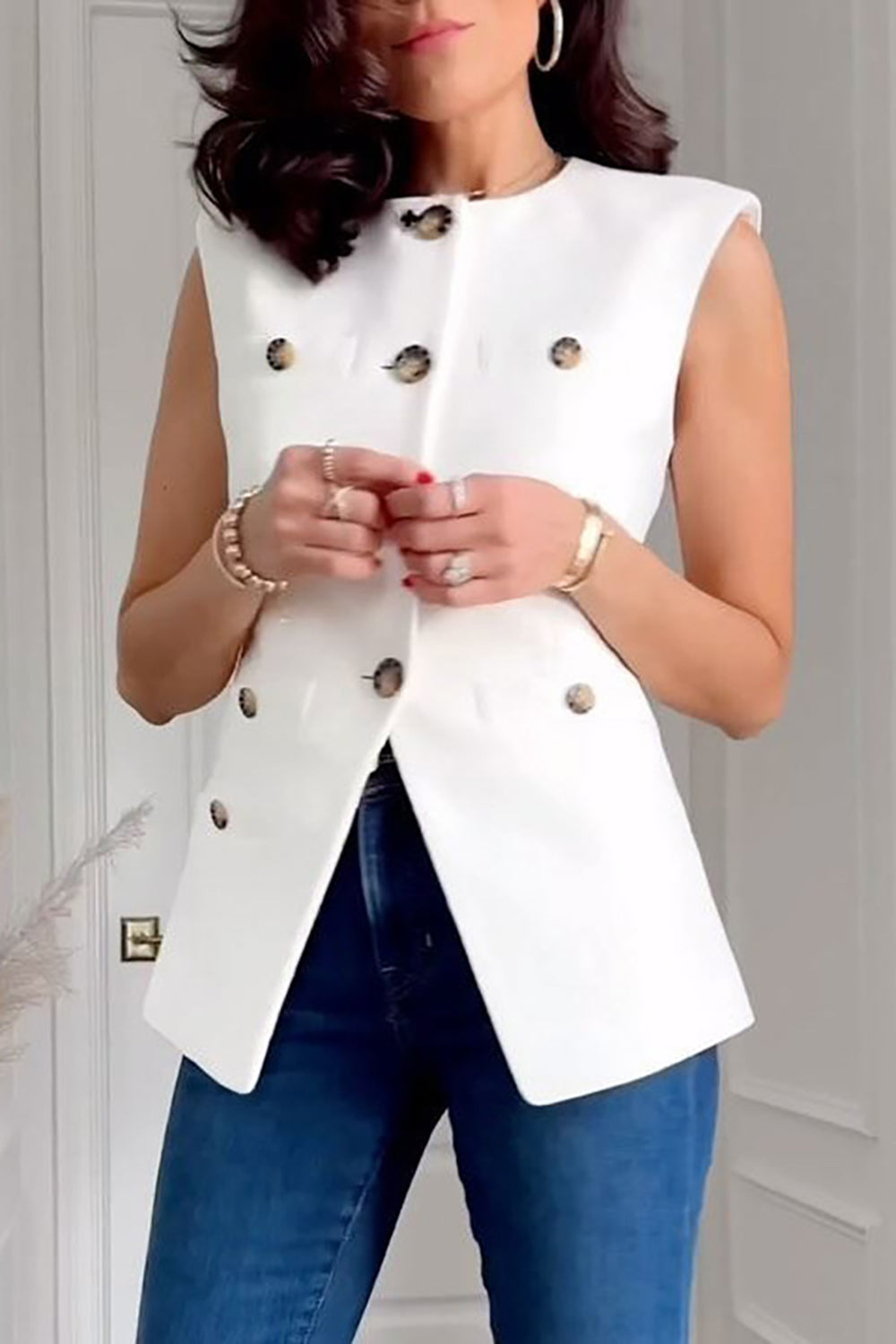 Women Solid Top