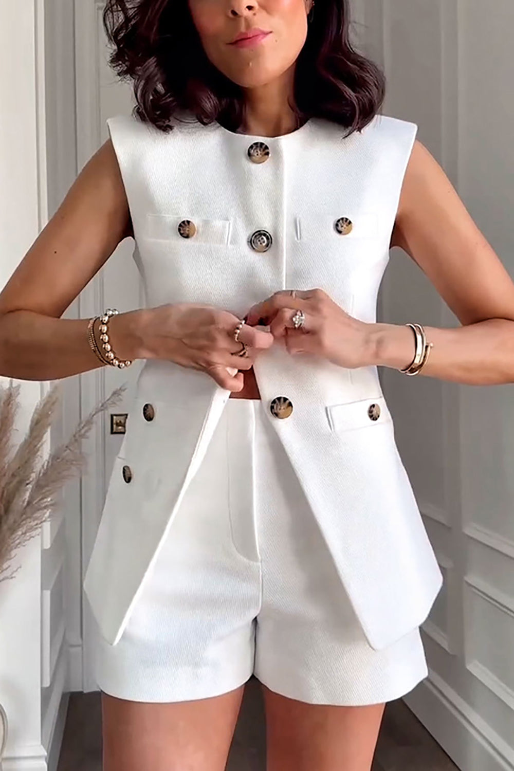 Women Solid Top