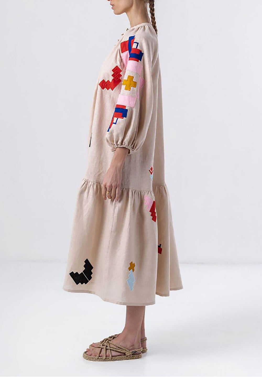 Women Colourblocked Puff Sleeve Empire Midi Dress