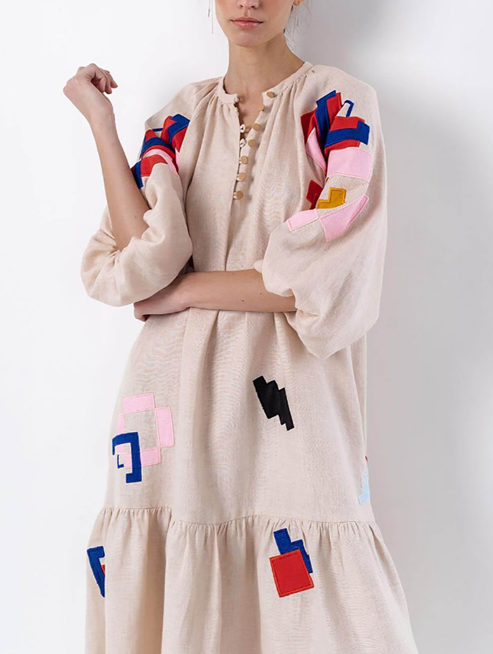 Women Colourblocked Puff Sleeve Empire Midi Dress