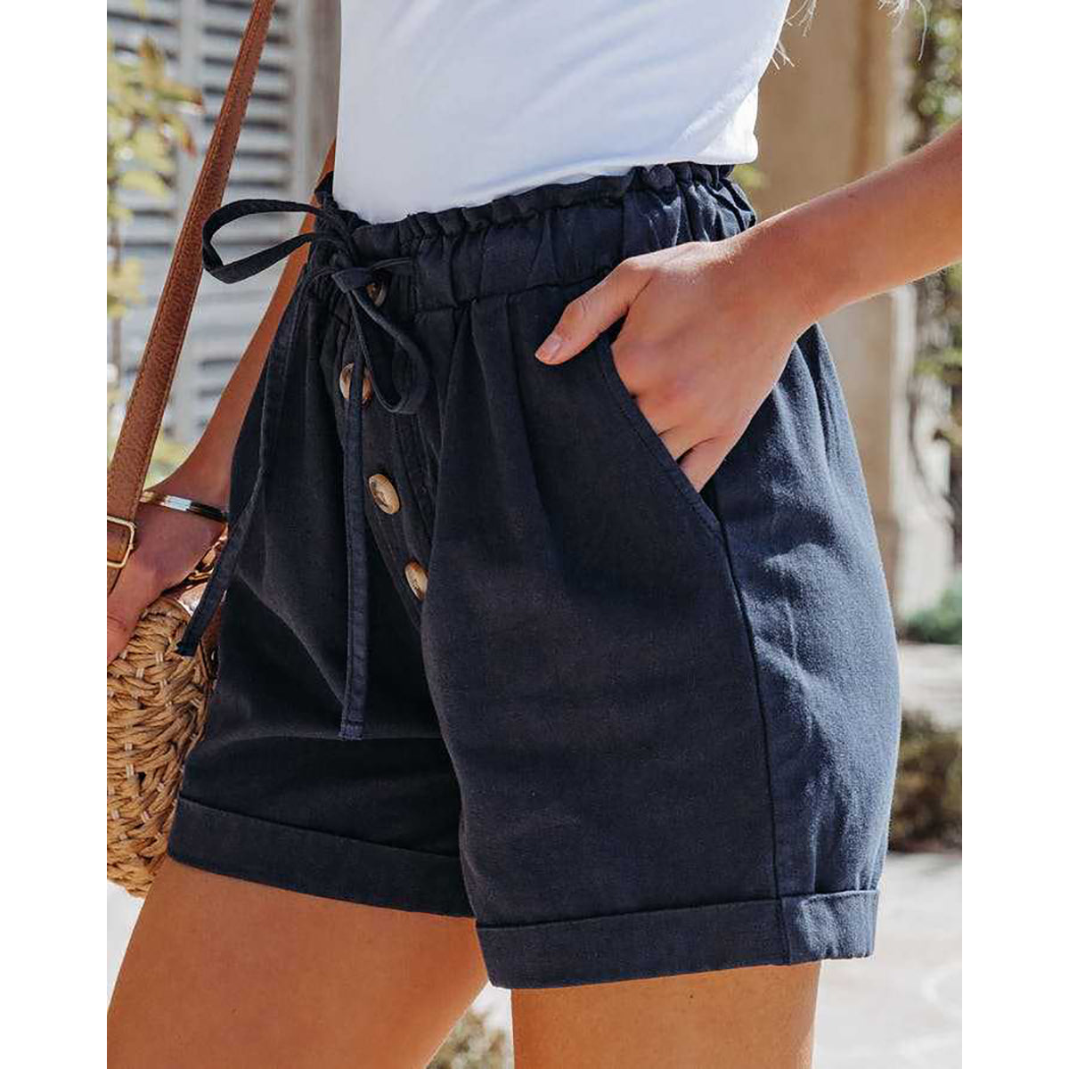 Women Mid-Rise Cargo Shorts