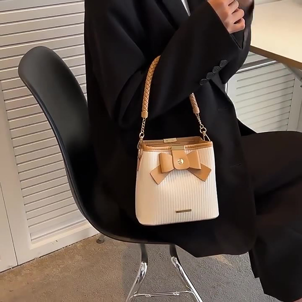 Women Solid Structured Satchel Bag