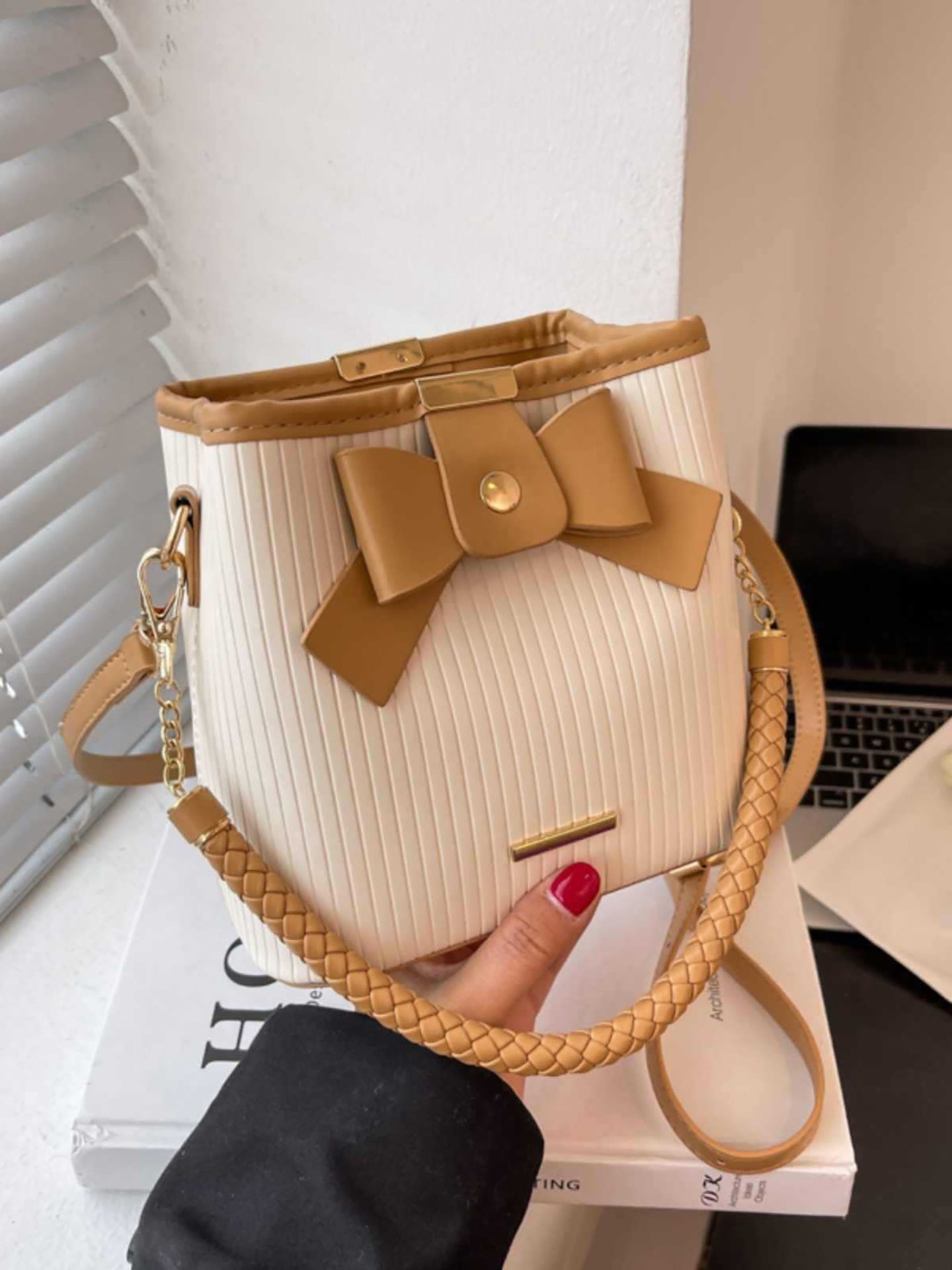 Women Solid Structured Satchel Bag