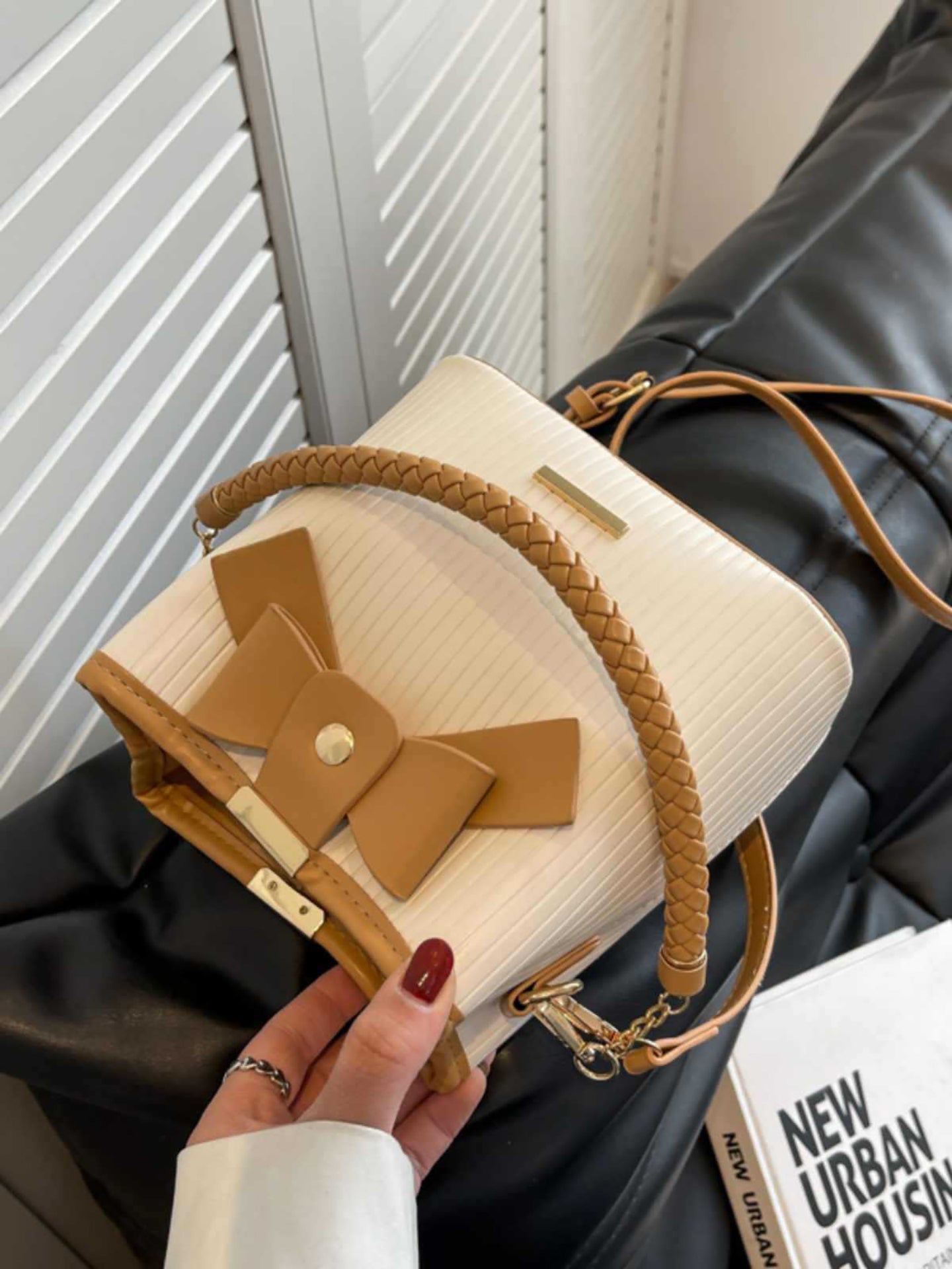 Women Solid Structured Satchel Bag